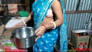 Bangladeshi Wife Fucking Long Time In The Kitchen Video